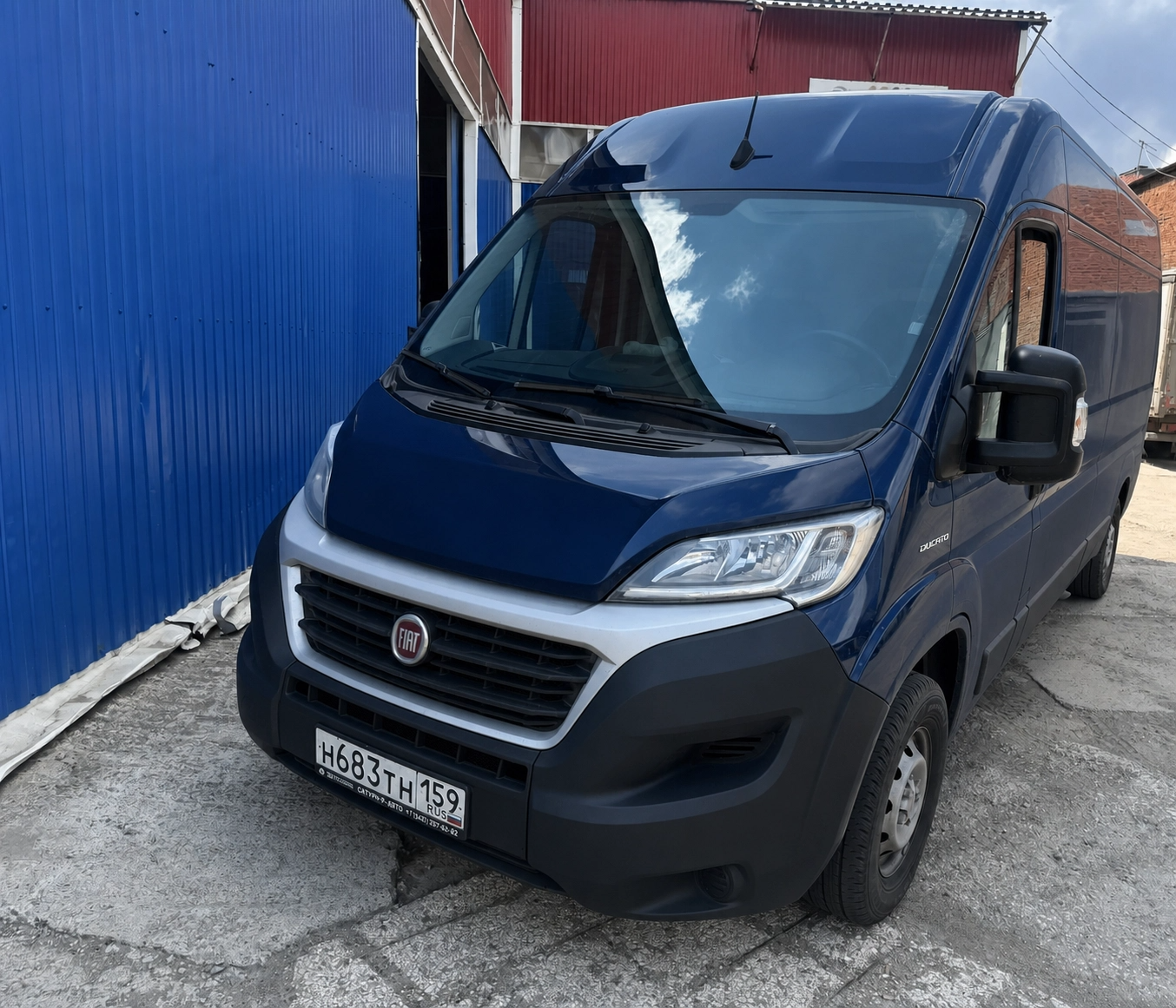 Фургон Fiat Ducato 2 т для доставки по Перми
